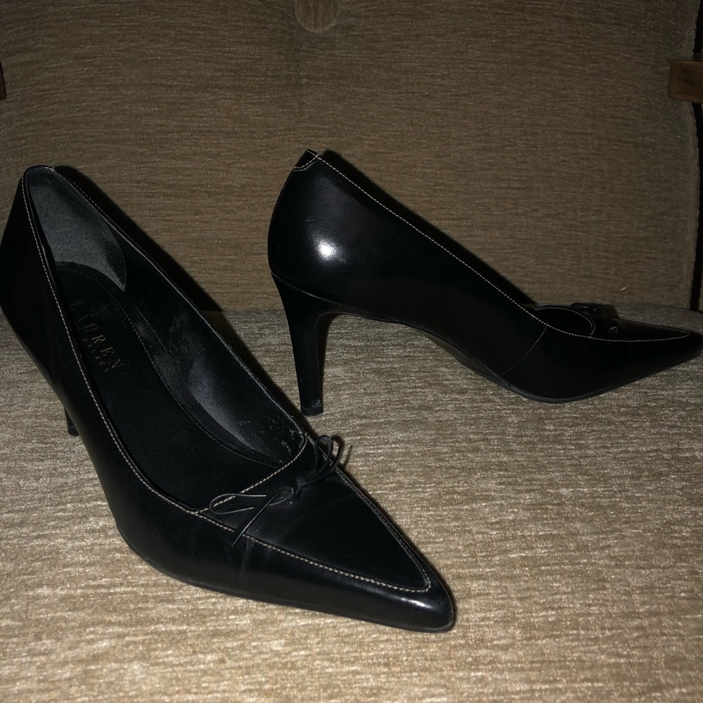 Ralph Lauren pumps, size 7 1/2